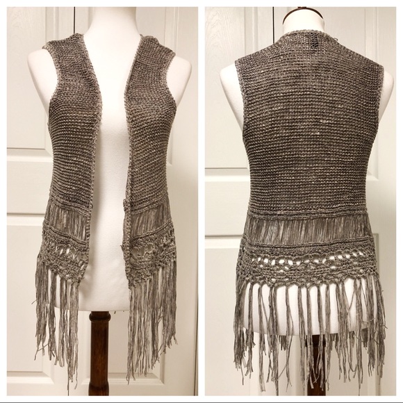 FANG Other - FANG BEIGE FRINGE BOHO VEST